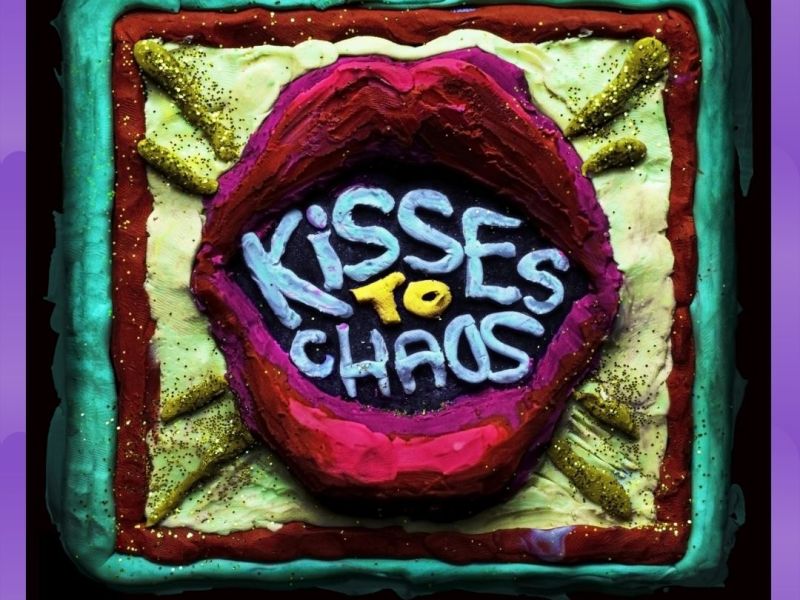 #Album : Izzy and the Black Trees – Kisses to Chaos (27/02/2026)